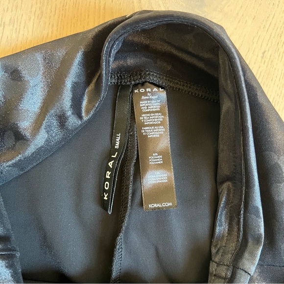 Lustrous High Rise Infinity Legging - Picture 8 of 12